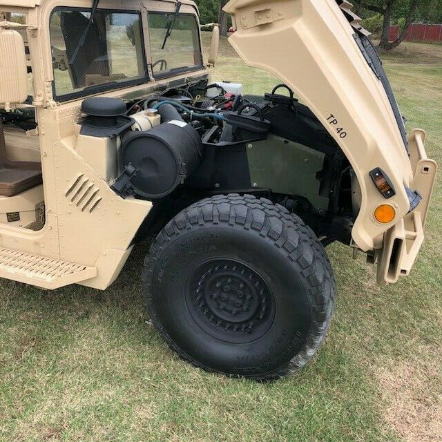 Hummer HUMVEE GUN
