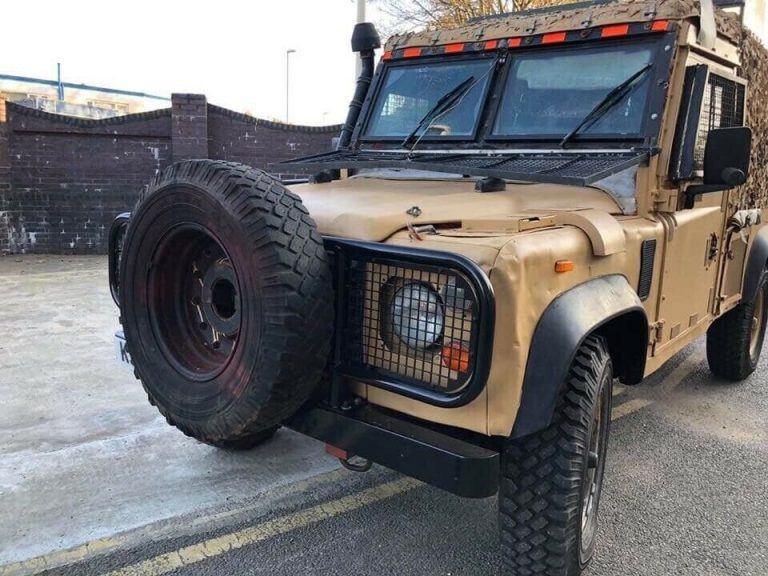 Land Rover Snatch 1.5 Armored Car Iraq for sale