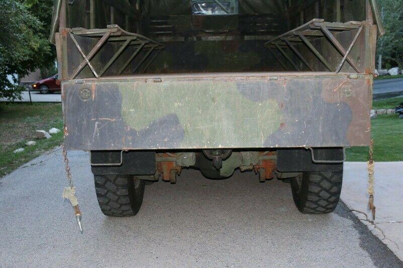 1990 BMYM  Harsco 5 Ton Truck