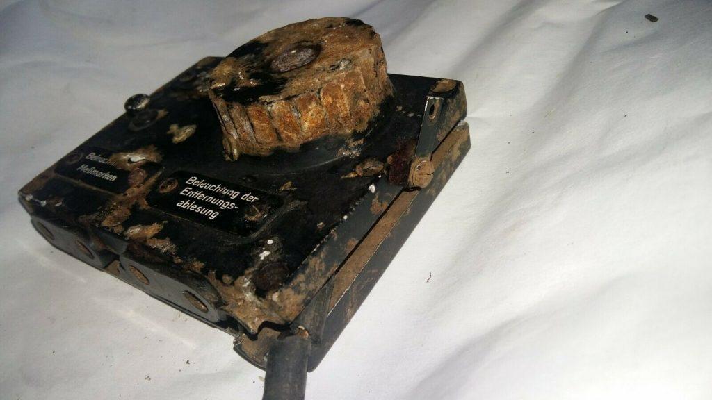 WW2 German Stereoscopic 1M Light regulator.