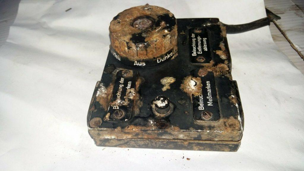 WW2 German Stereoscopic 1M Light regulator.