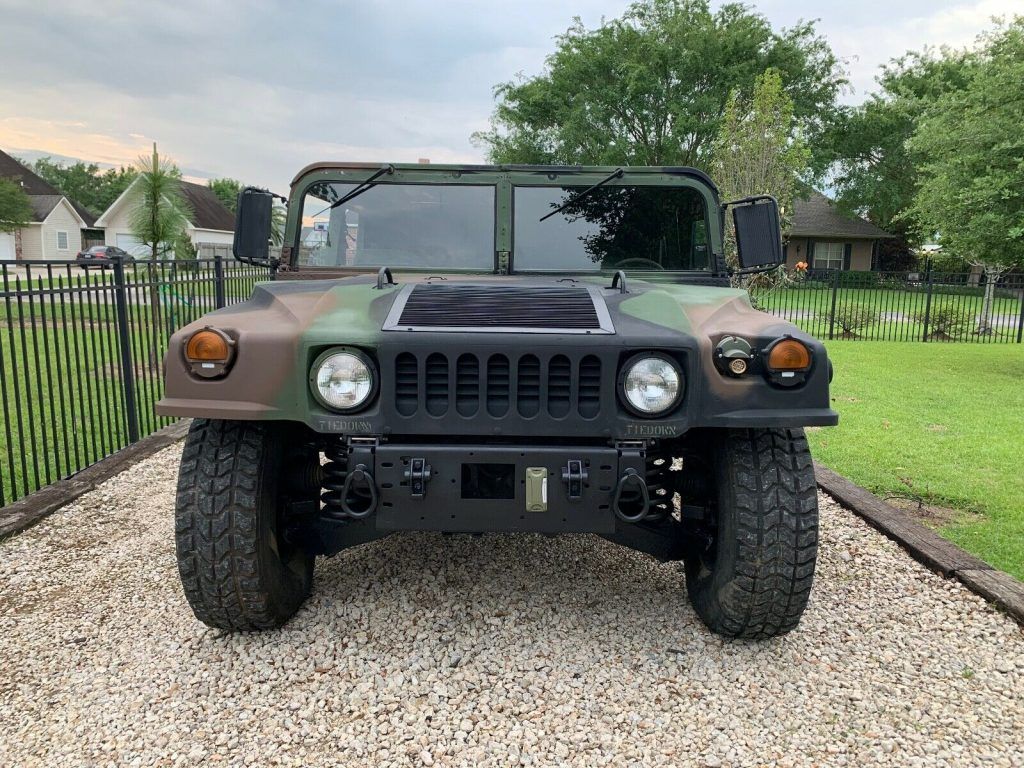 2001 AM General Humvee M1043A2