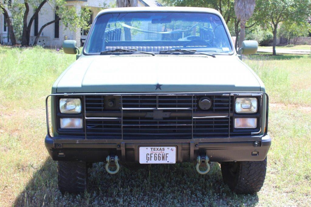 1986 Chevrolet CUCV M1008 military pickup. 6.2L