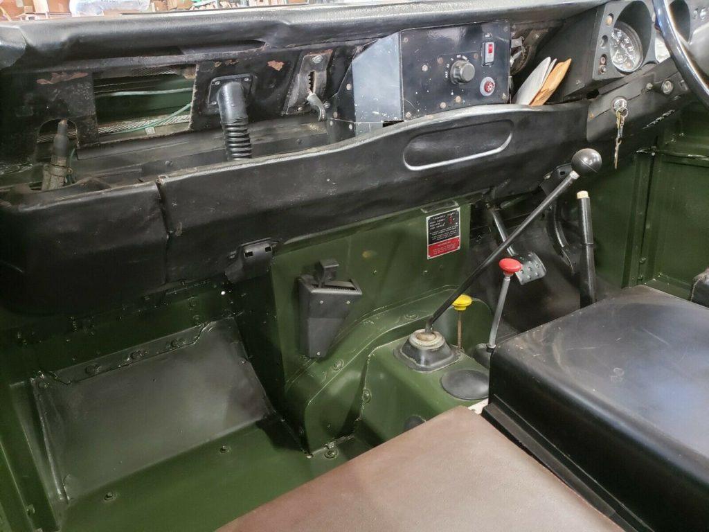 1980 Land Rover 2 door Military 109, Long Wheel Base