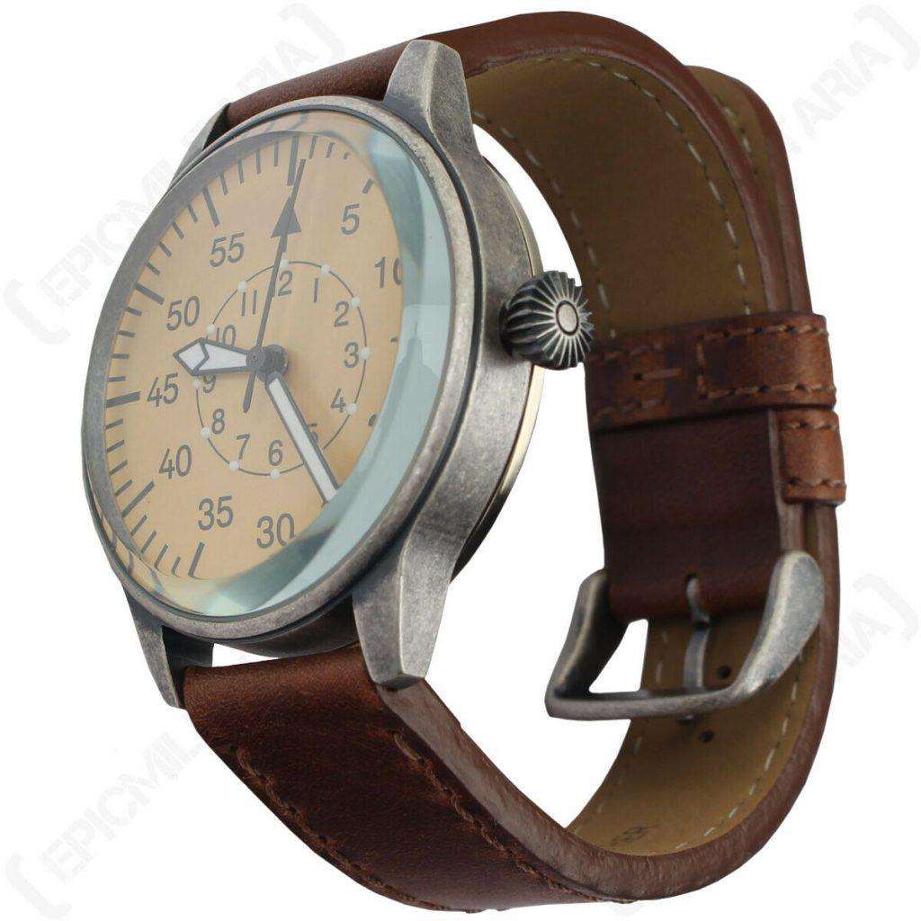 Luftwaffe Pilot Watch   Vintage WW2 German Military Wristwatch Leather Strap