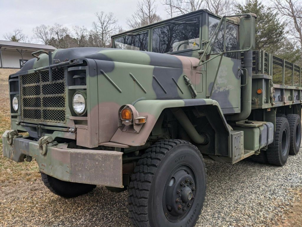 1984 AM General M923A