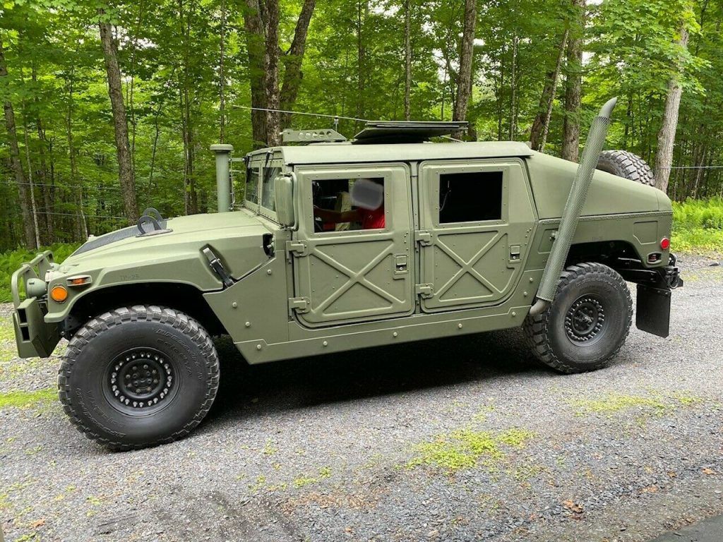 AM General Humvee