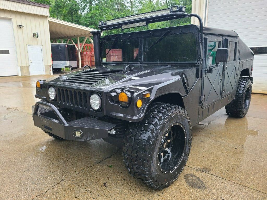 1995 M998 Humvee