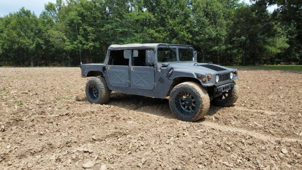AM General Humvee