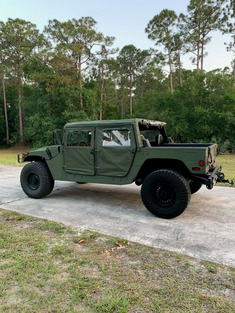 AM General Humvee