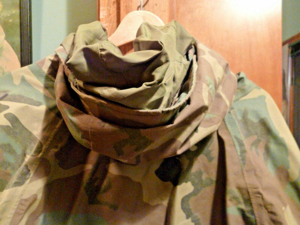 Military Waterproof Hooded Nylon Parka  Medium Long