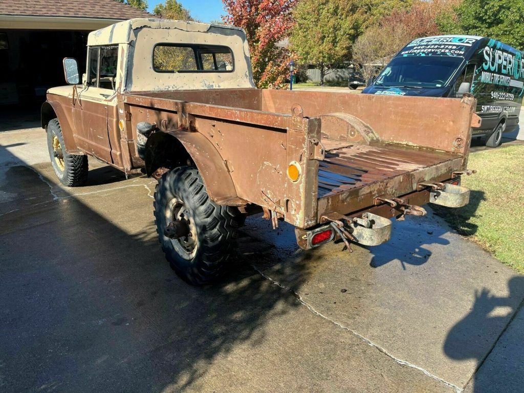 1968 Jeep M715