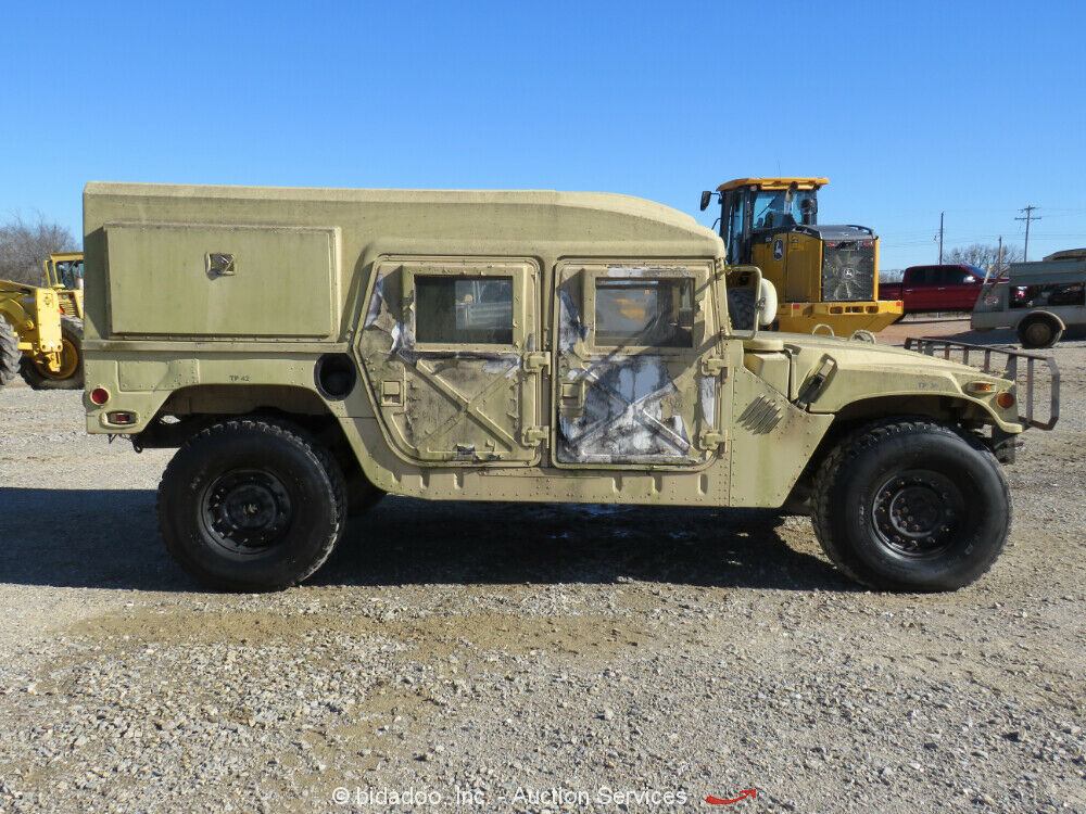 AM General M998 Military Humvee 4-Door 6.2L Diesel Off Road 4WD -Parts/Repair