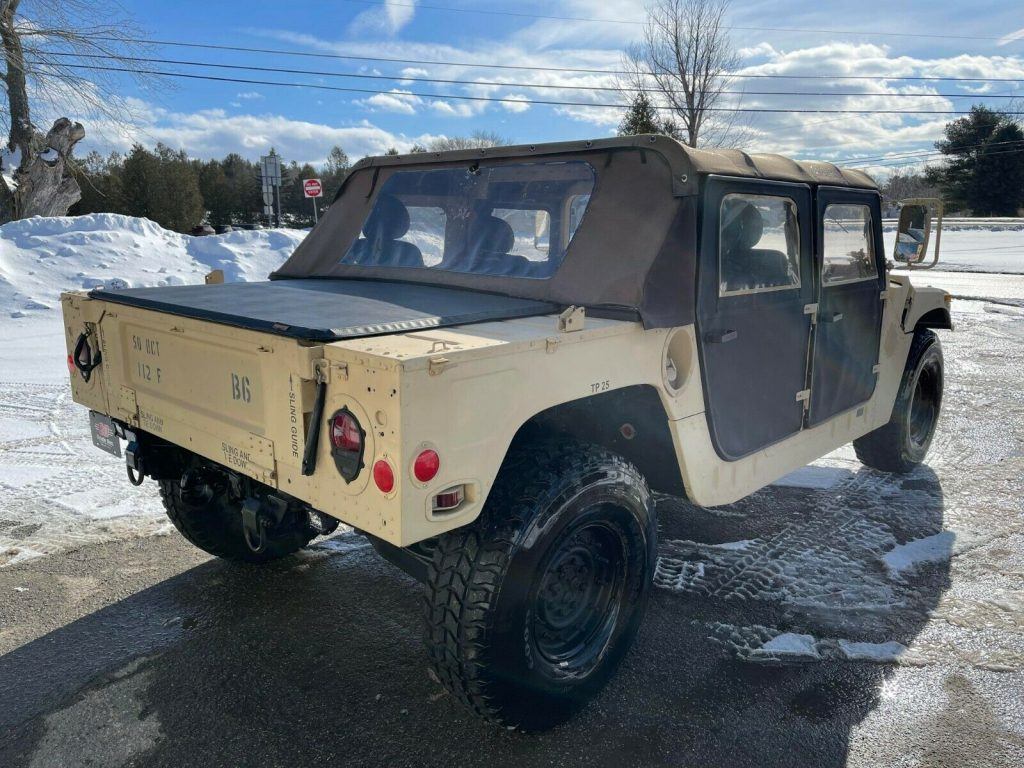 1991 AM General Humvee M998