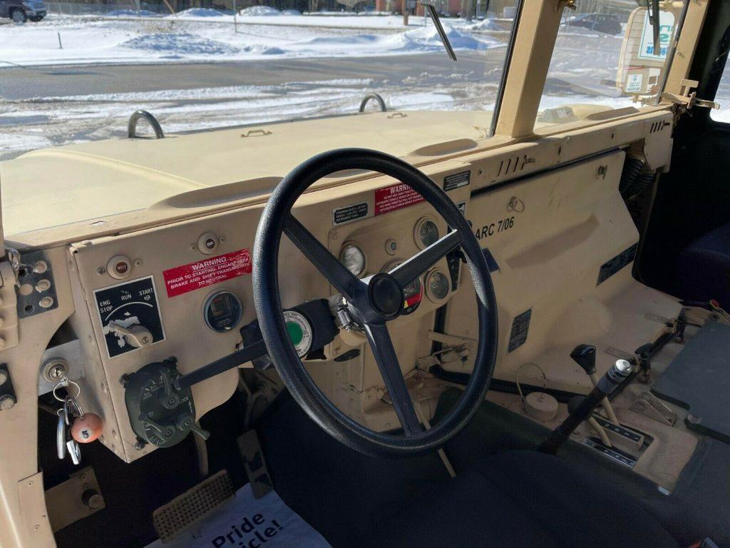 1991 AM General Humvee M998