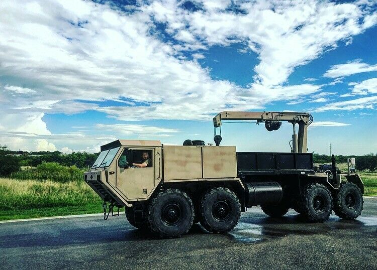 OSHKOSH M984 HEMTT Wrecker