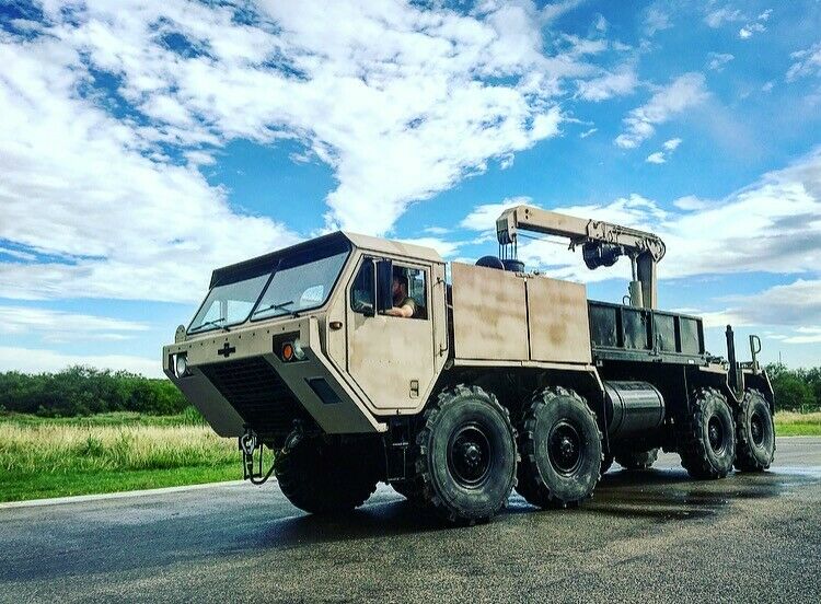 OSHKOSH M984 HEMTT Wrecker