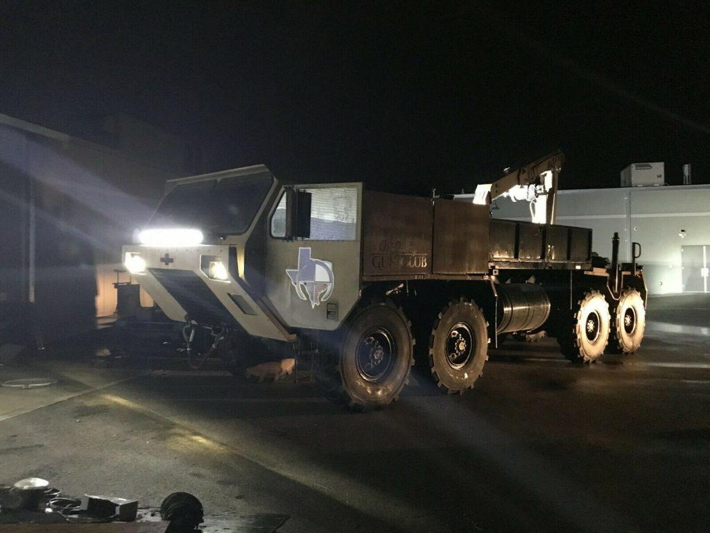 OSHKOSH M984 HEMTT Wrecker