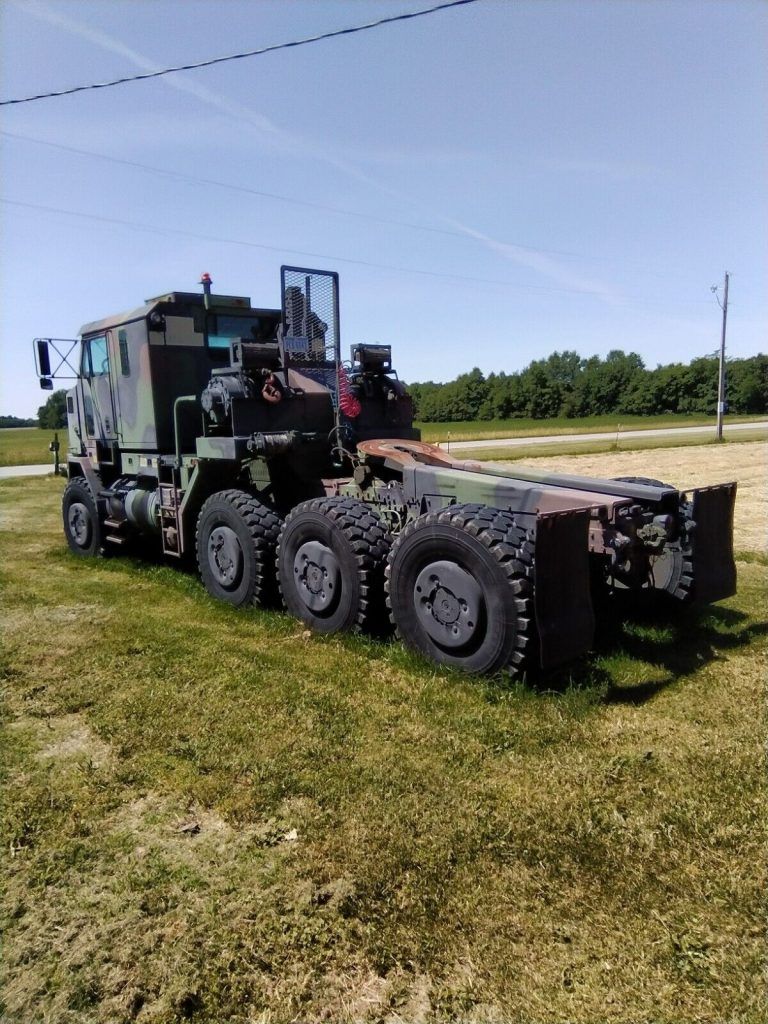 Oshkosh M1070