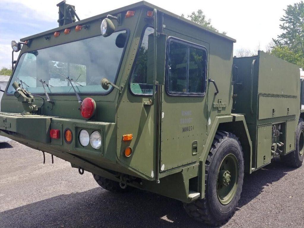 Oshkosh Military Vehicle 4×4 Fire Truck 900 Miles BUG OUT