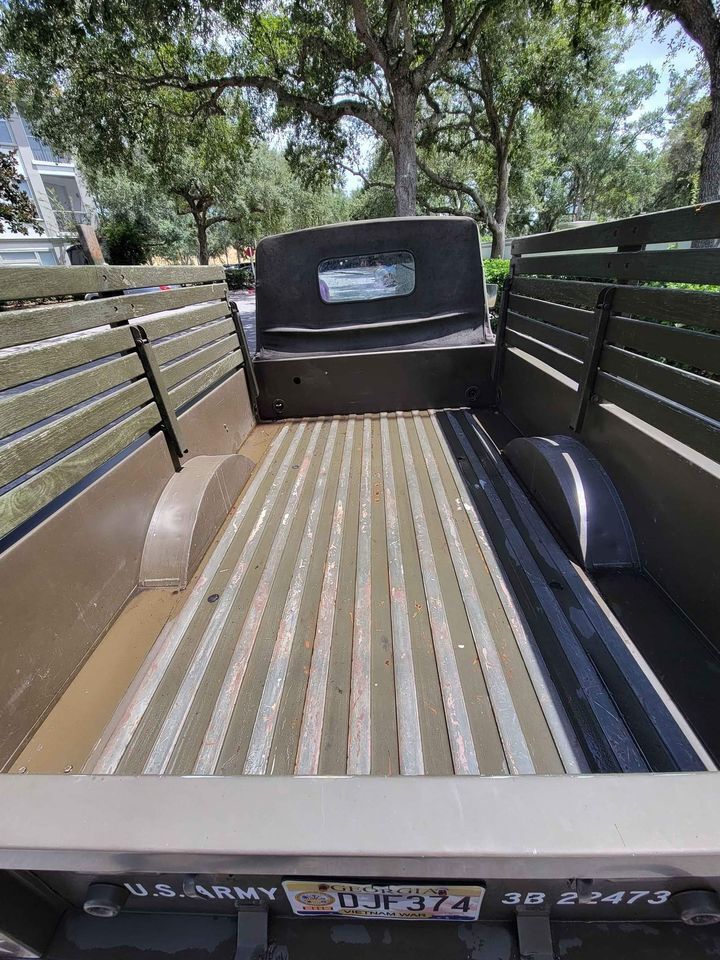 1968 Kaiser Jeep M715