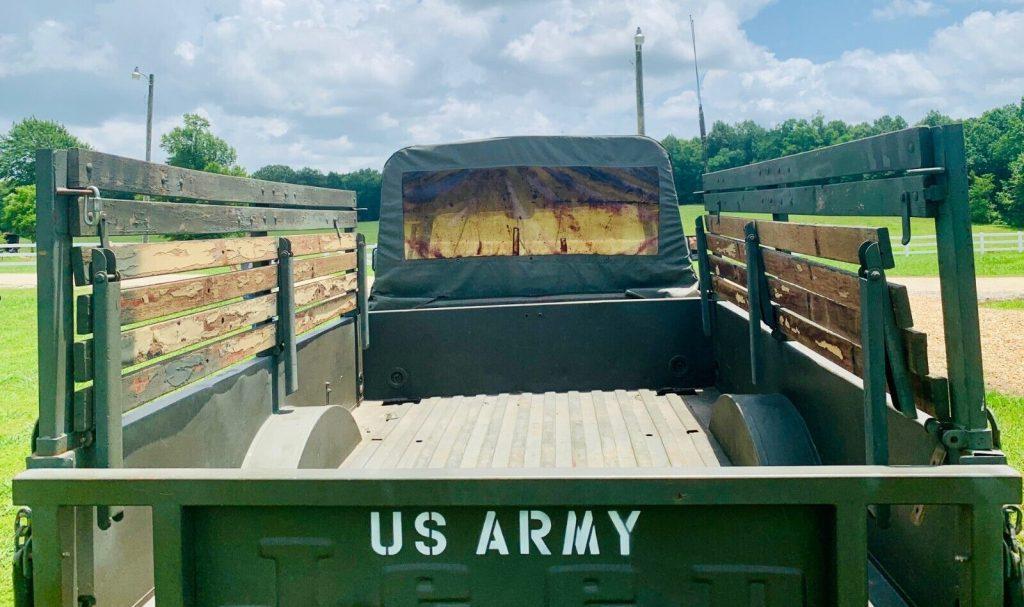 1969 M715 Kaiser Jeep