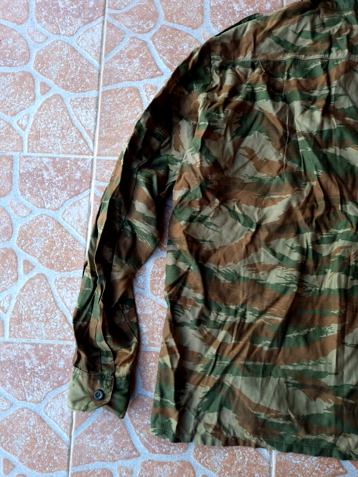 Bosnian Serb Army green tigerstripe camouflage shirt Serbian Serbia war Bosnia