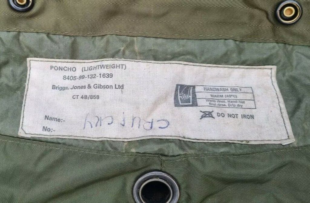 British Army Issue 58 pattern Olive Green Poncho Rare Genuine