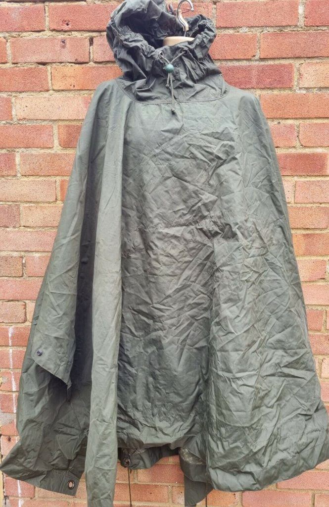 British Army Issue 58 pattern Olive Green Poncho Rare Genuine