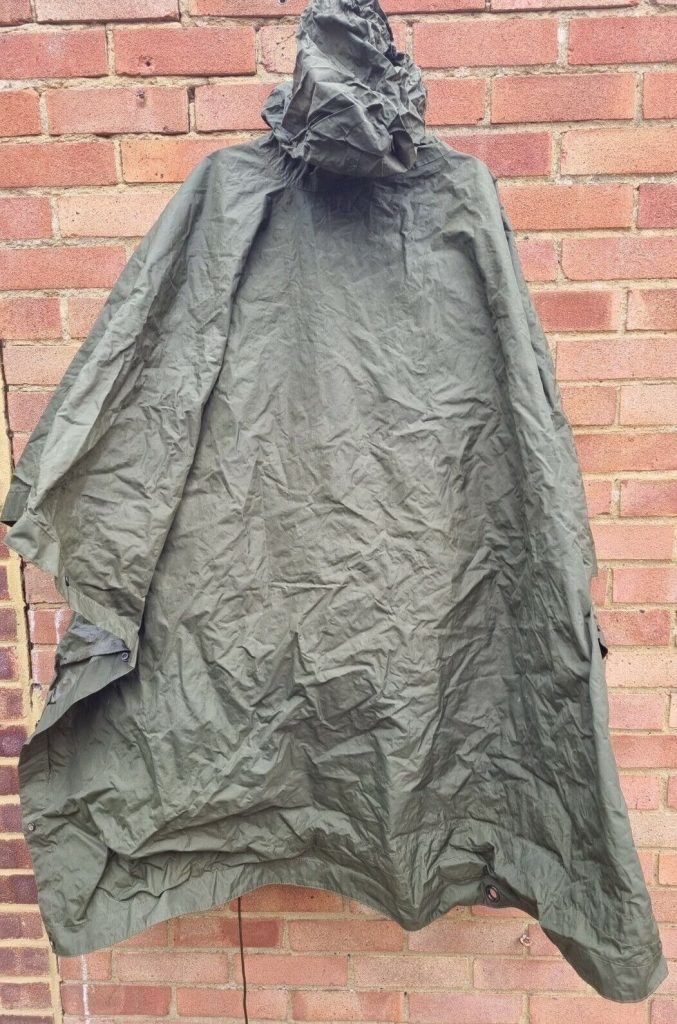 British Army Issue 58 pattern Olive Green Poncho Rare Genuine