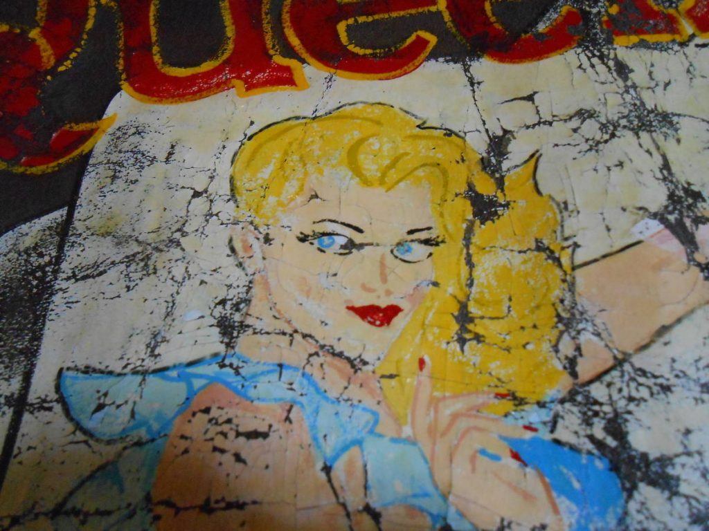 US Air A-2 Flight Jacket made by Poughkeepsie Us size 40 WW2 Military Pinup girl