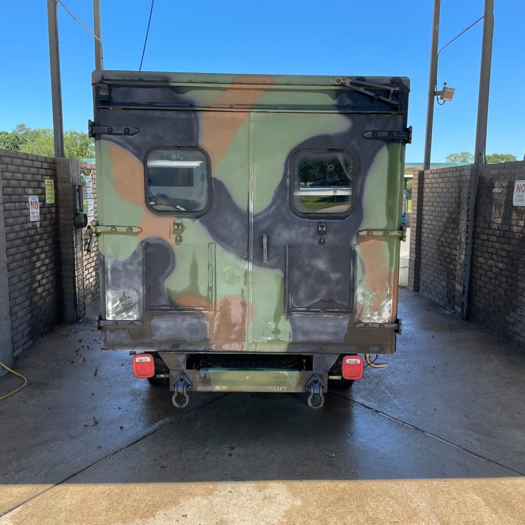 CUCV M1010 Army Ambulance