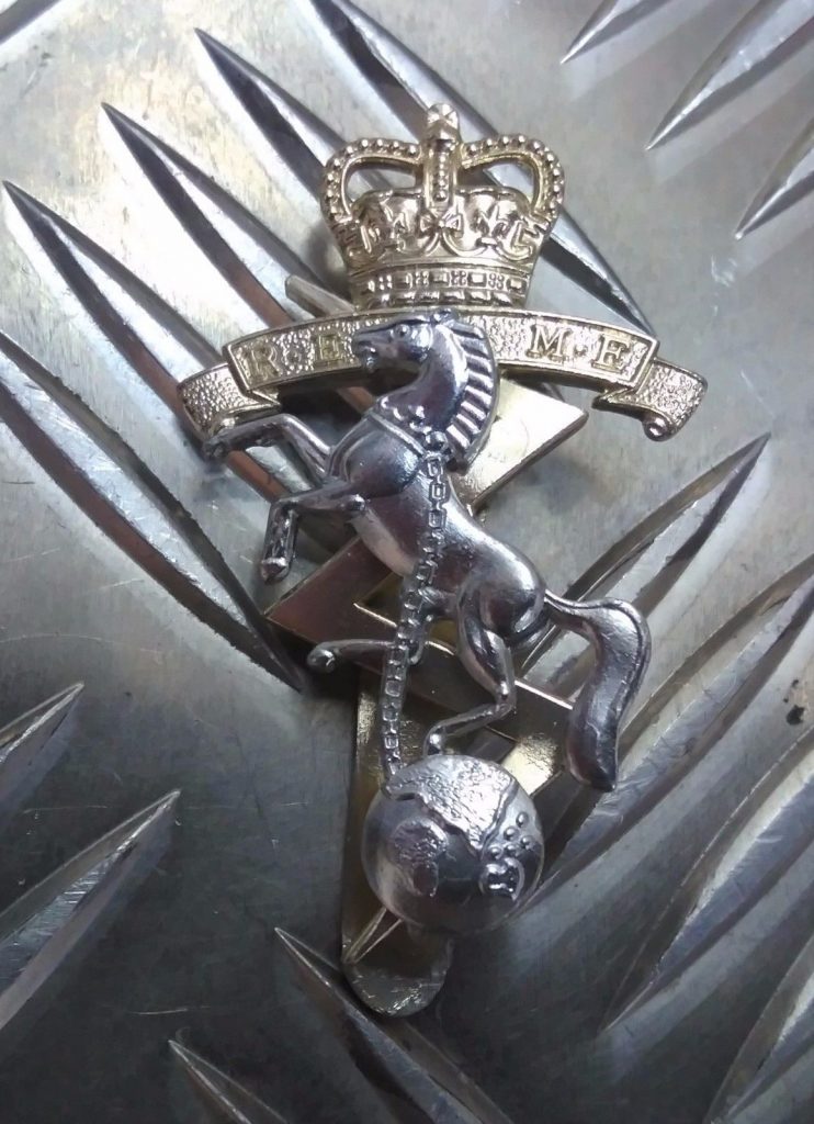 Genuine British Army Military Metal / Staybrite Regimental Issue Hat Badges