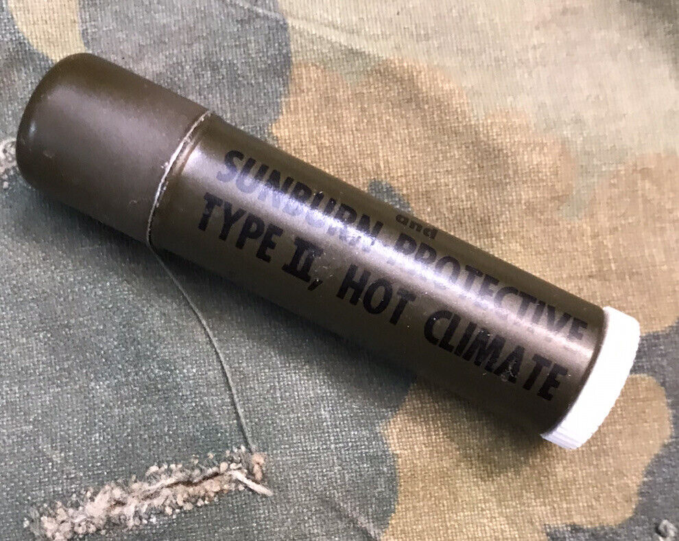 Unissued ‘68 Vietnam War US ARMY Lipstick Antichap TYPE II HOT Climate Chapstick