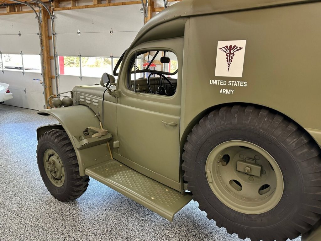 1943 Dodge Wc-54 Power Wagon Ambulance WWII – Frame Off Restoration 4×4