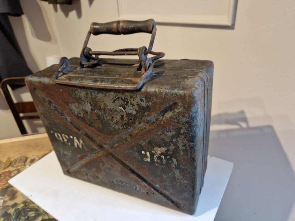 WWII WW2 German Wermacht Original Metal Box