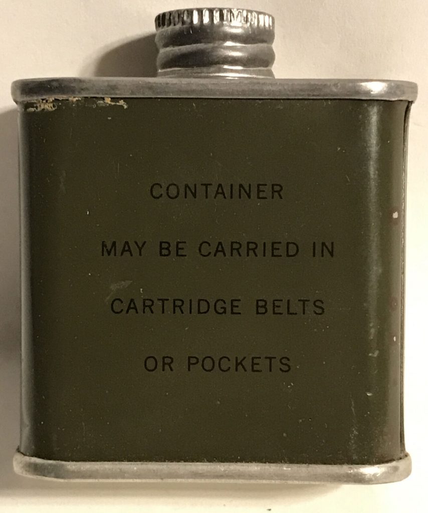 Vintage US Military 2 Oz Oil-Lubr Pres Spec Pl-Sp Can R.M. Hollingshead Corp