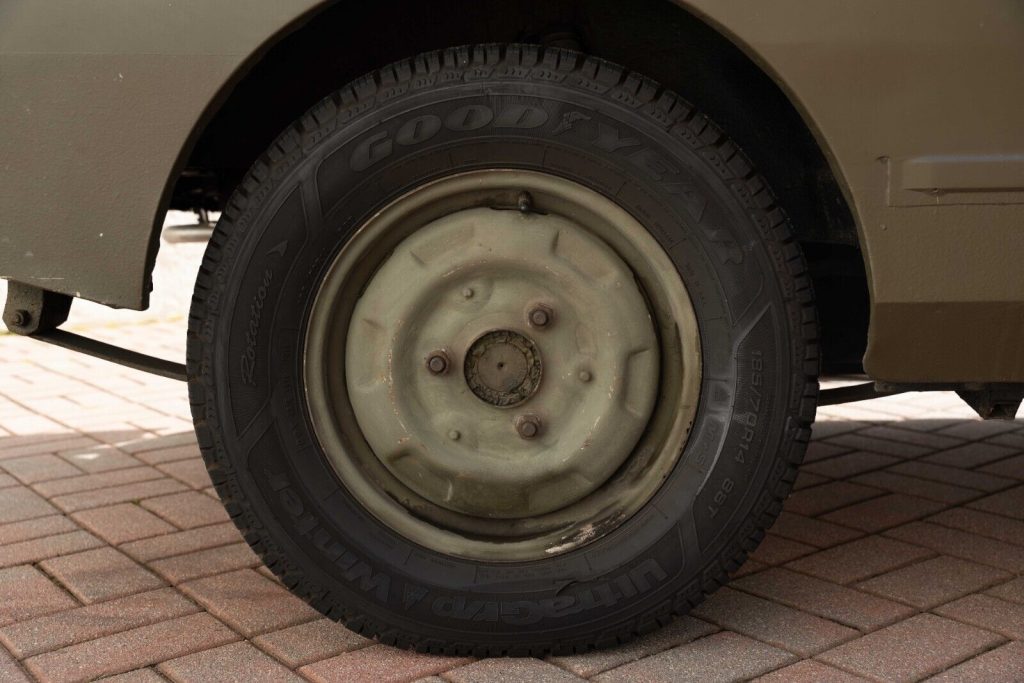 Daf 66 YA Cabriolet Military Vehicle