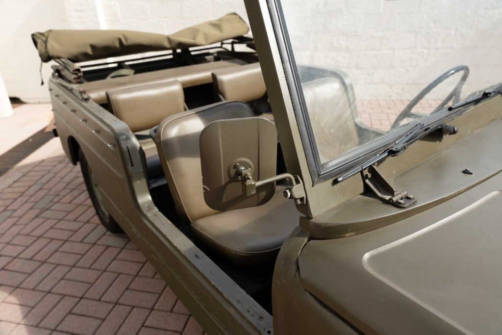 Daf 66 YA Cabriolet Military Vehicle