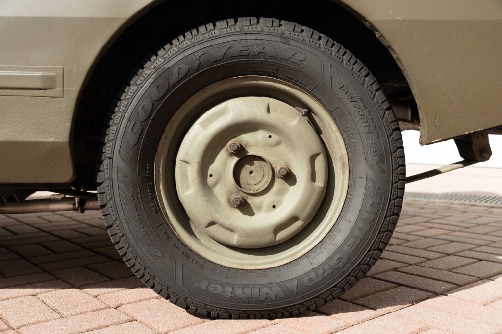 Daf 66 YA Cabriolet Military Vehicle