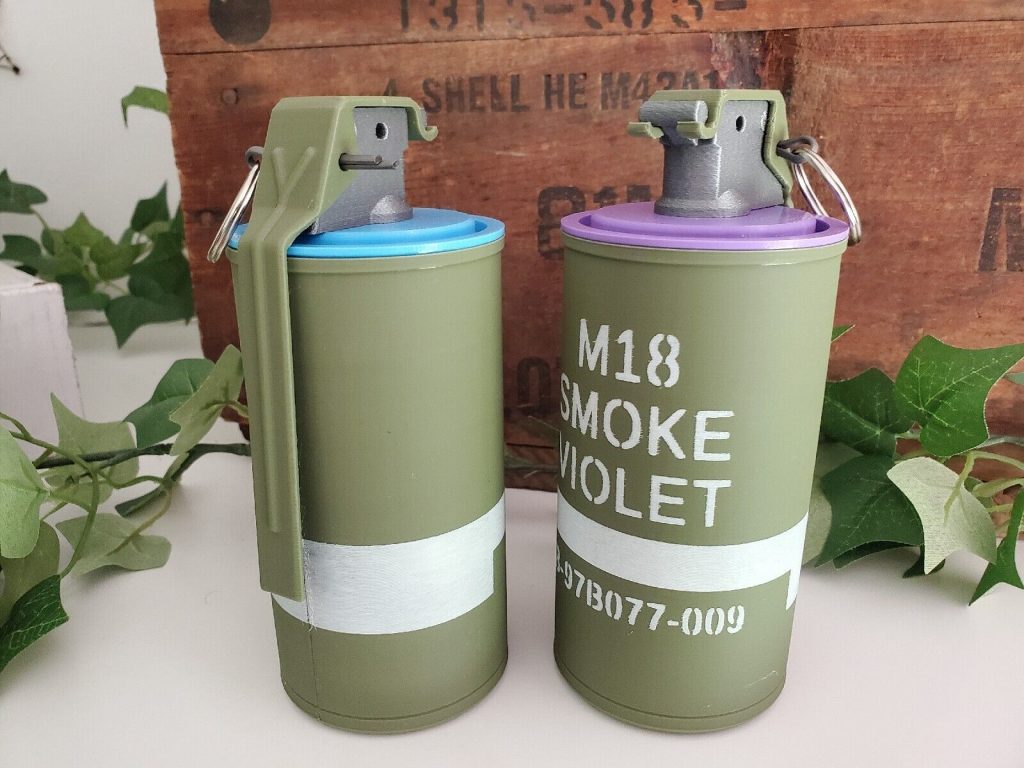 Dummy M18 Colored Smoke Grenade – Fake Prop Costume Cosplay Replica