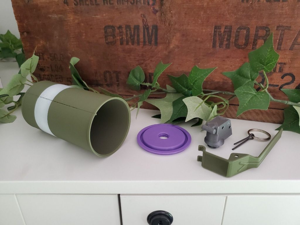 Dummy M18 Colored Smoke Grenade – Fake Prop Costume Cosplay Replica