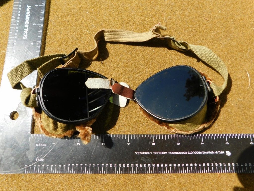 Vintage Ww2,us Army Goggles, Fur Lined Green Lens,nos+case,foster Grant