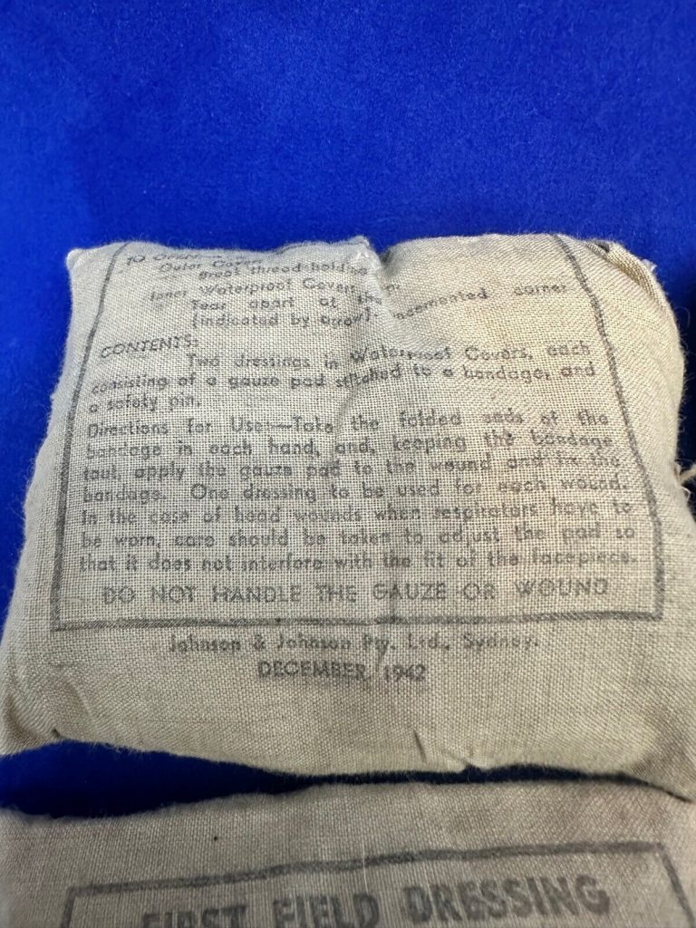 WWII WW2 First Aid Field Dressing 1942-1943 (johnson & Johnson) (unopened)