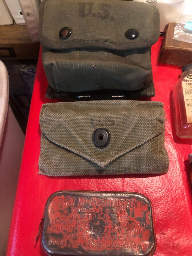 US Army USMC Jungle First Aid Kit Pouch Contents WW II KW Medic Corpsman 1st
