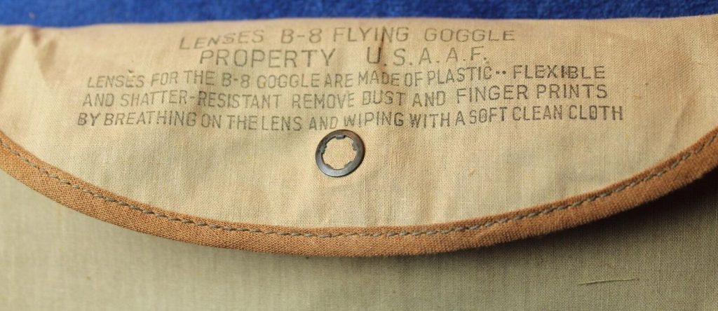 WW II US ARMY AIR Force Lenses & CASE FOR B-8 Fyling Goggle