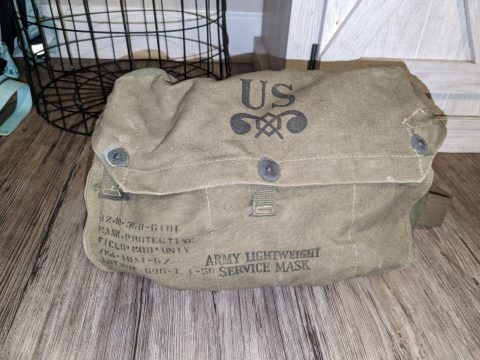WWII Lightweight Service Mask Gasmask With Bag for sale