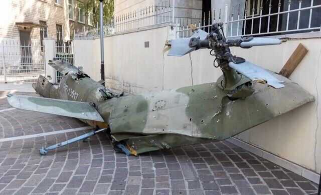 War in Ukraine 2022 Keychain Parts of Russian Helicopter Mi-35m