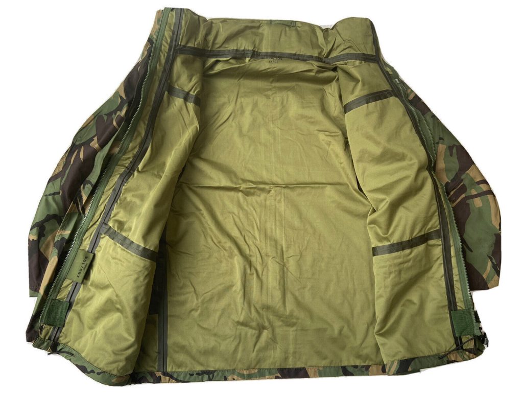 British Army Issue DPM Camo Woodland Goretex Waterproof Jacket Size S 36″ Chest