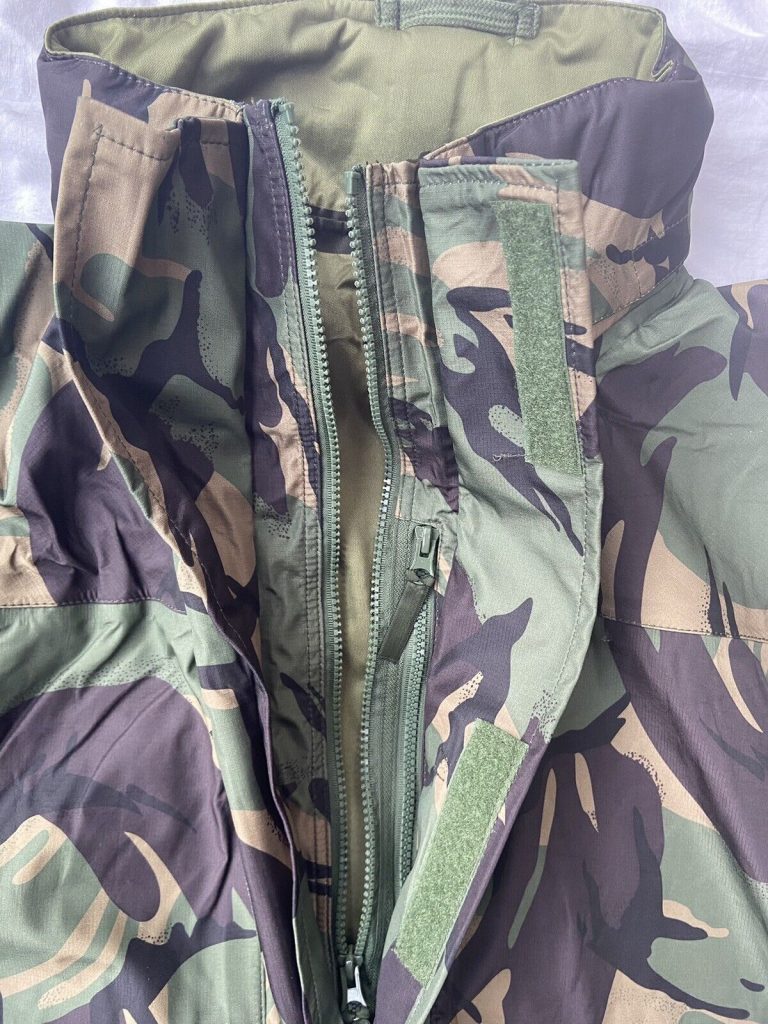British Army Issue DPM Camo Woodland Goretex Waterproof Jacket Size S 36″ Chest